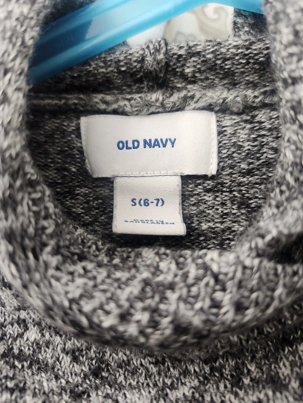 Old Navy Girls Sweater